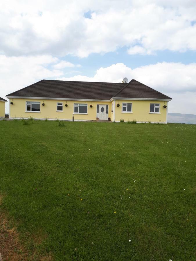 Tullaleagan Guesthouse Oughterard Bagian luar foto